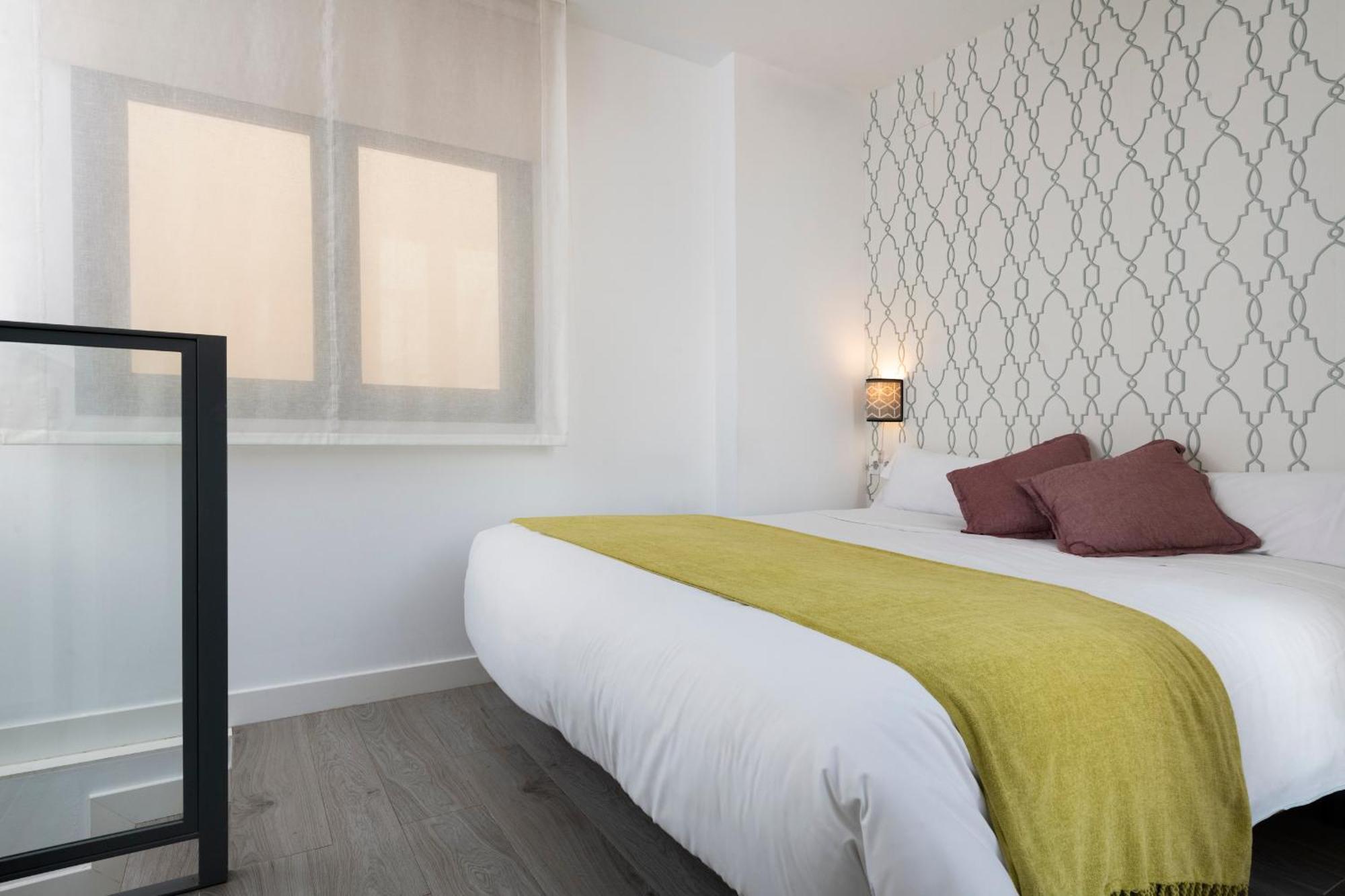 Suites Maestranza - Herreria By Magno Apartments เซบีญา ภายนอก รูปภาพ