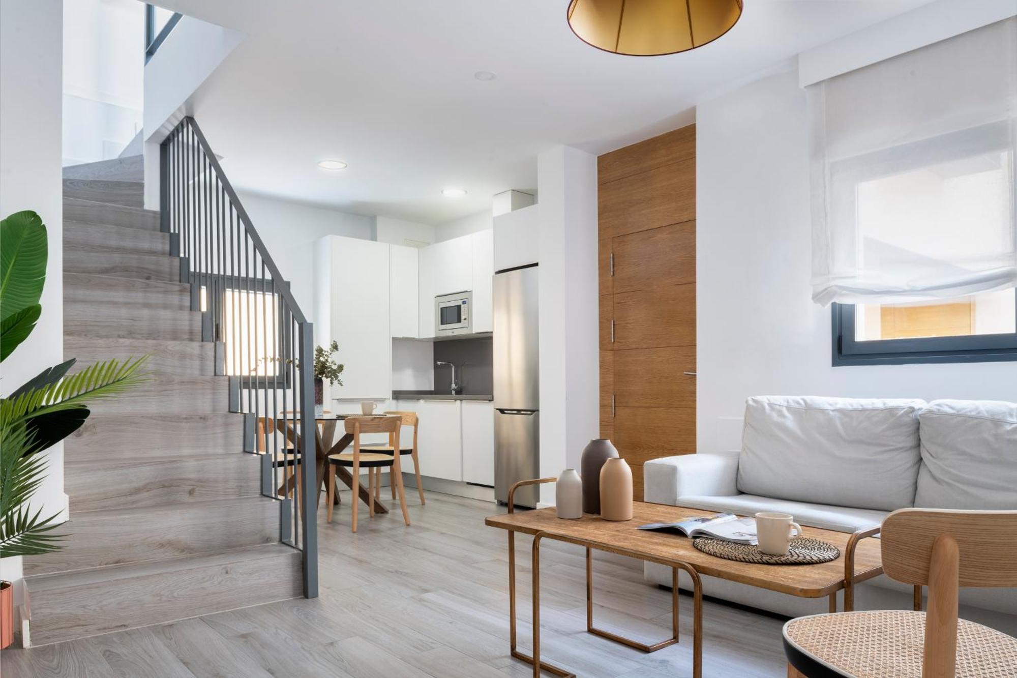 Suites Maestranza - Herreria By Magno Apartments เซบีญา ภายนอก รูปภาพ